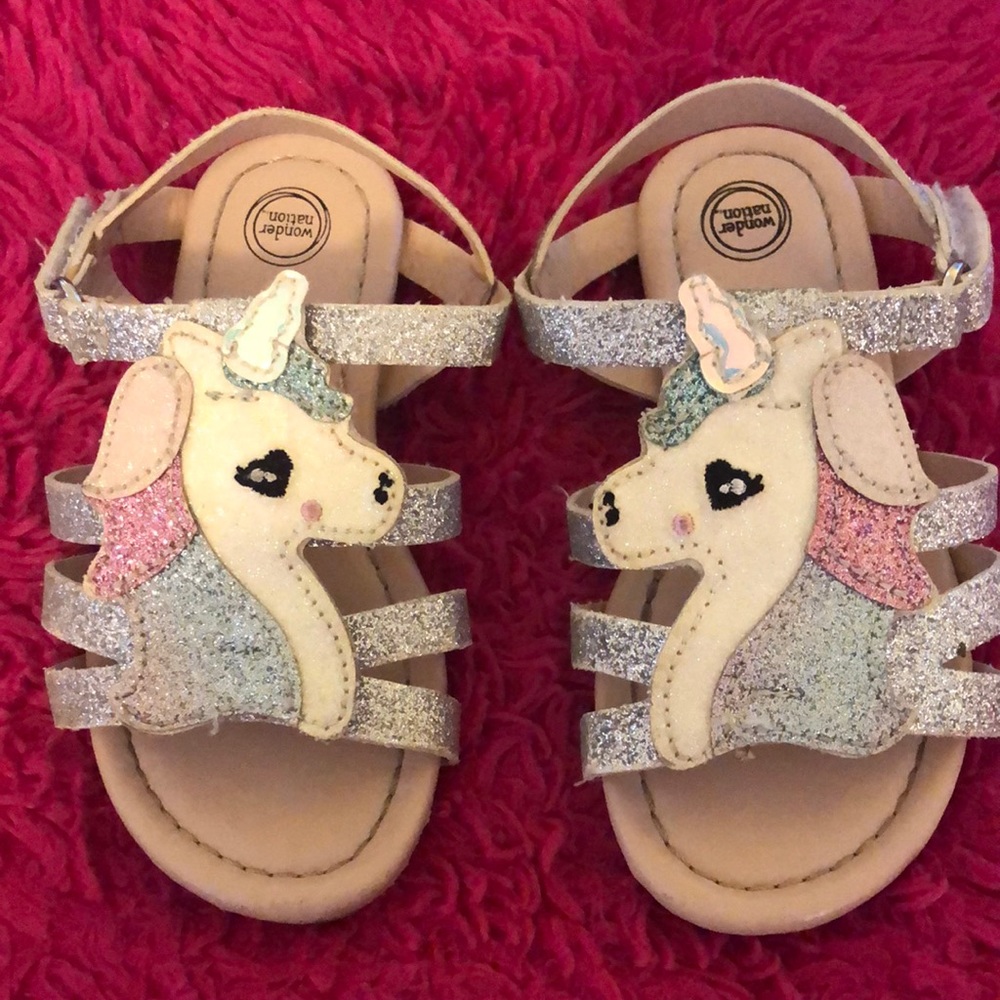 Silver sparkly baby sandals. Size 7